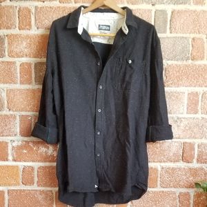 Modern amusements Color Plat button down